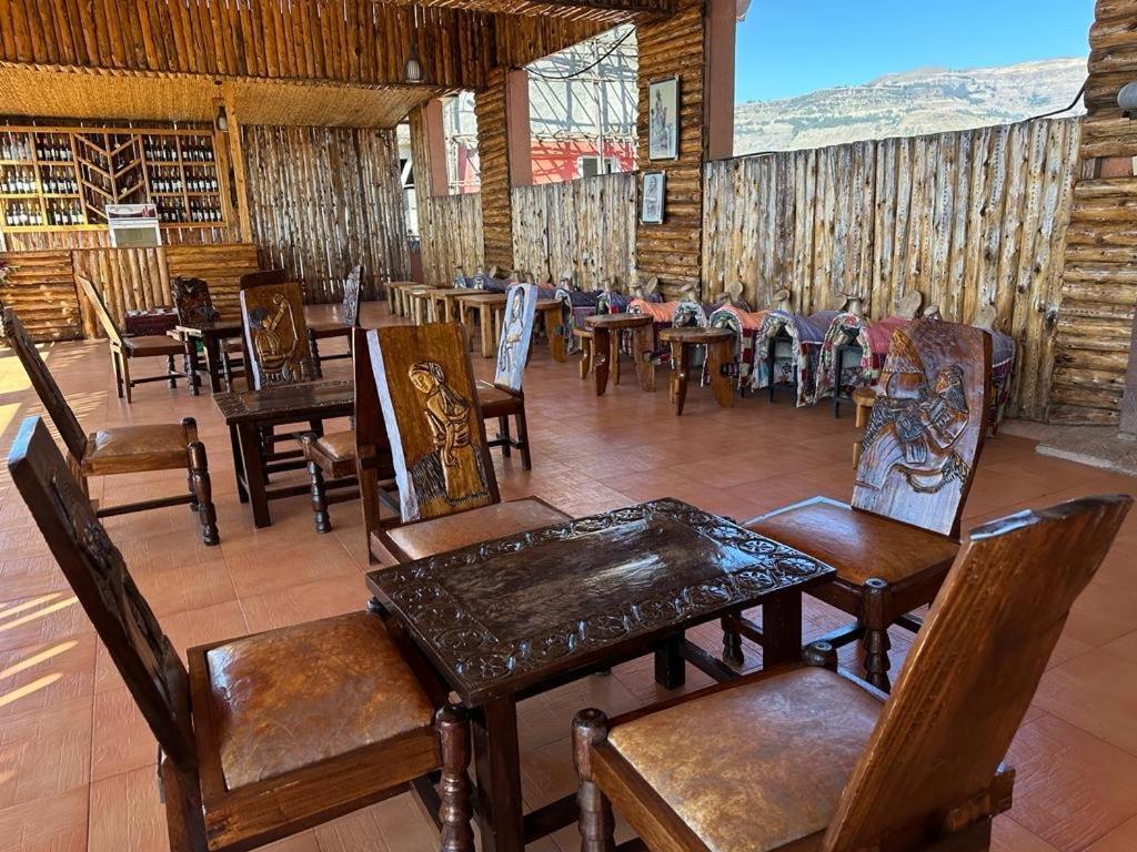 לאליבלה Panoramic View Hotel מראה חיצוני תמונה