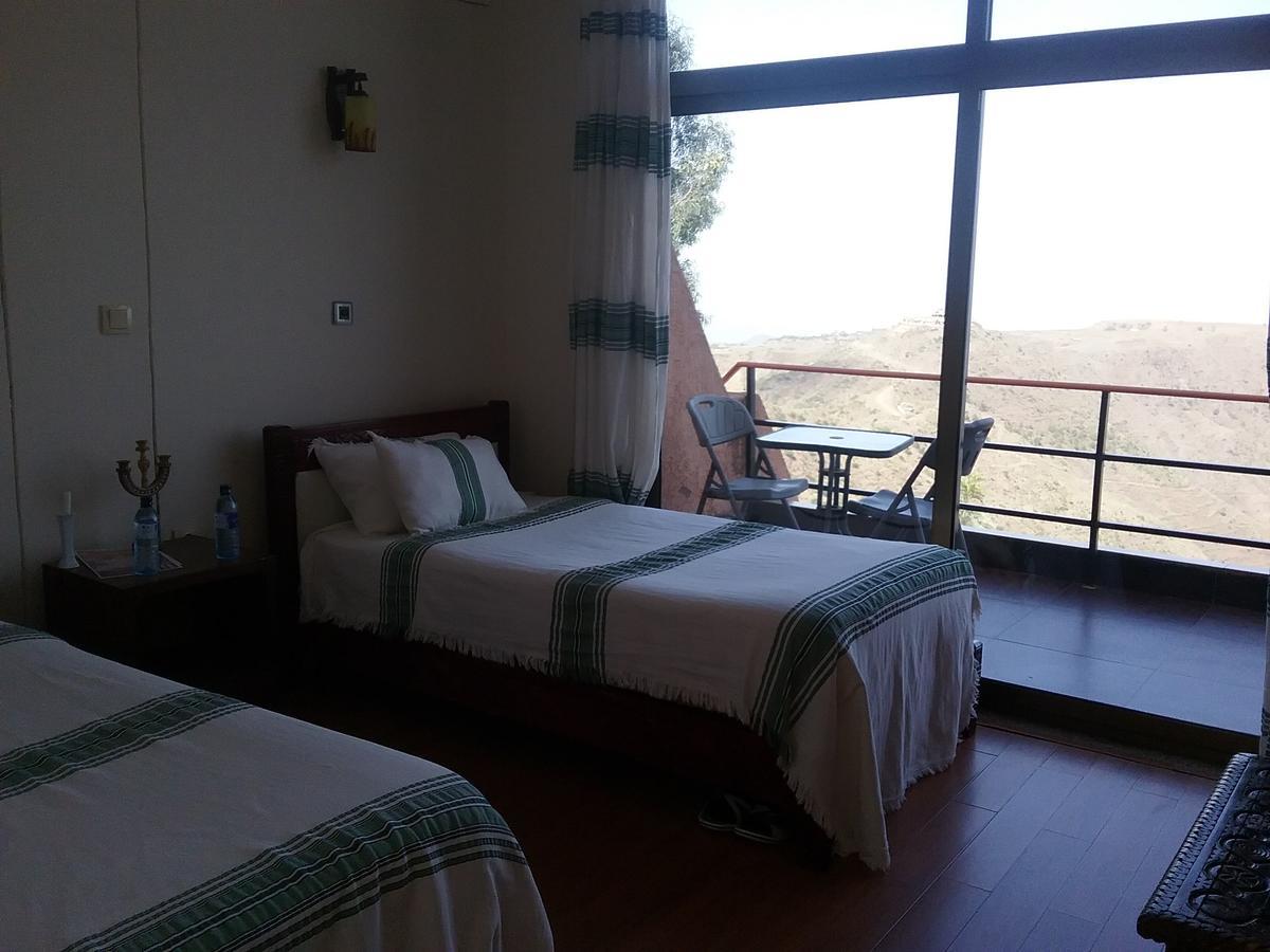 לאליבלה Panoramic View Hotel מראה חיצוני תמונה