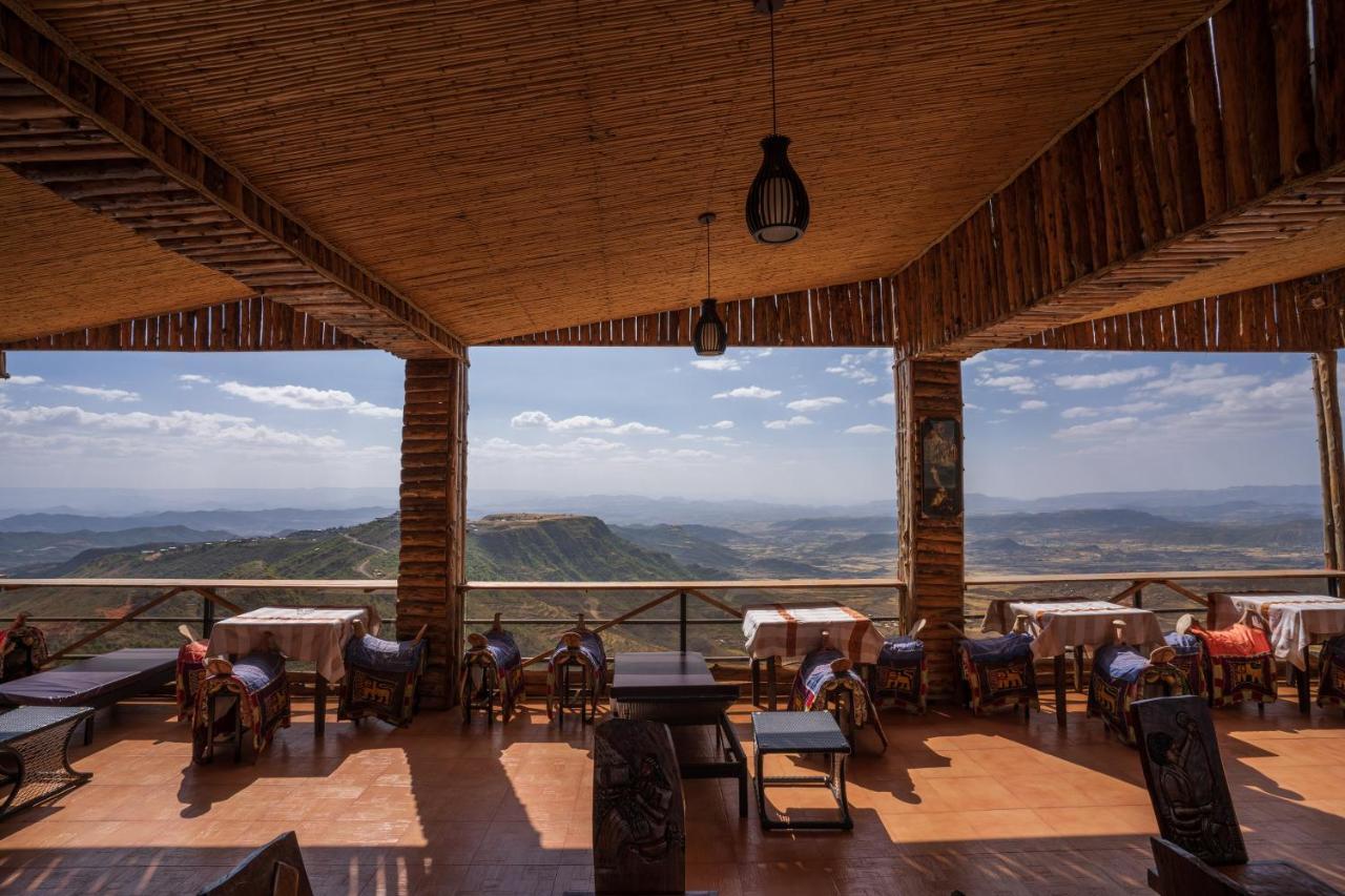 לאליבלה Panoramic View Hotel מראה חיצוני תמונה