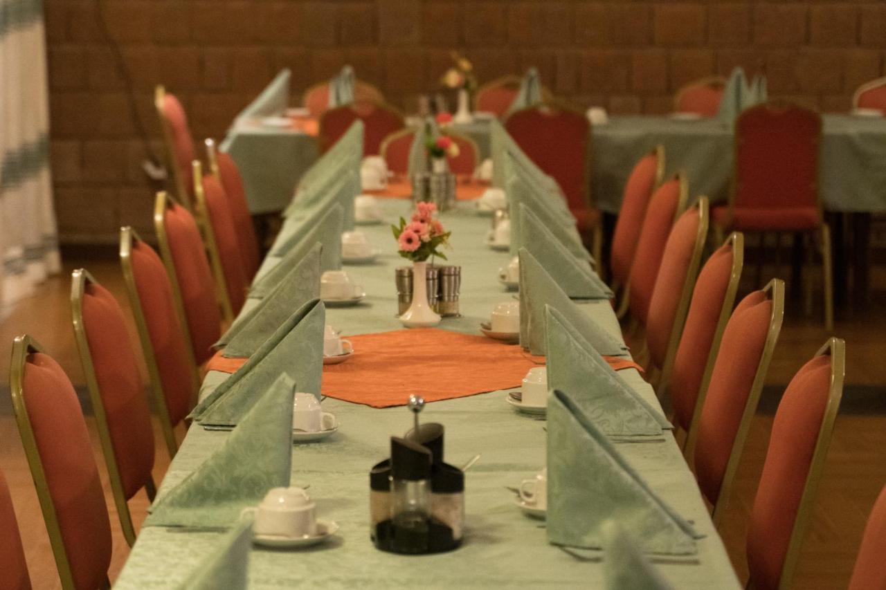 לאליבלה Panoramic View Hotel מראה חיצוני תמונה